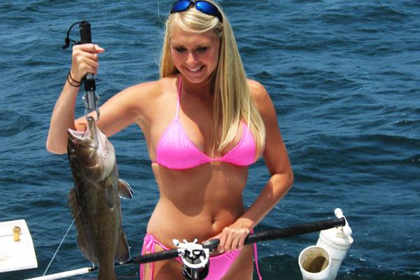 diverse cu fete sexy - biloxi-fishing-girl2.jpg